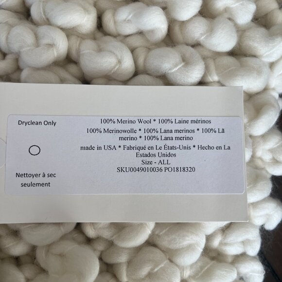 Loopy Mango 100 % Merino Wool  Scarf - Picture 3 of 4